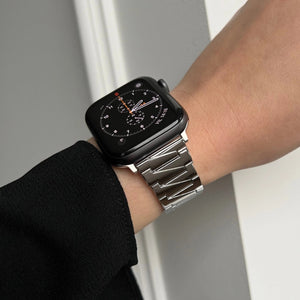 Classic Link Stainless Steel Apple Watch Band